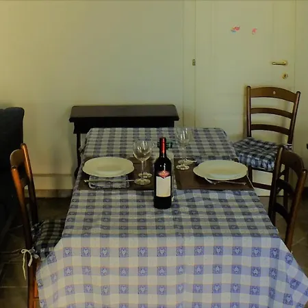 Lägenhet Alloggio In